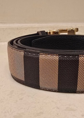 İTHAL BURRBERY OTOMATİK MEKANİZMALI KEMER - Görsel 3