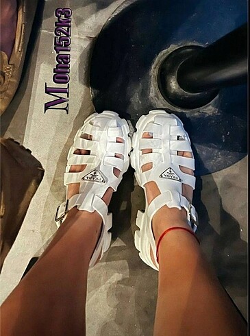 diğer Beden çeşitli Renk PRADA