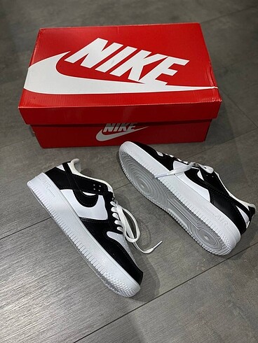 diğer Beden NIKE SB DUNK LOW PRO