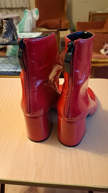 Bershka Bershka rugan bot
