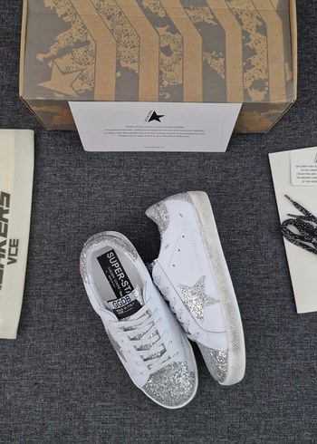 Golden Goose Deluxe Golden Goose Deluxe