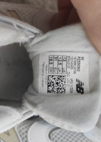 31 Beden New Balance Beyaz Çocuk Spor Ayakkabı