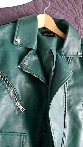 Yeşil deri ceket - Görsel 2