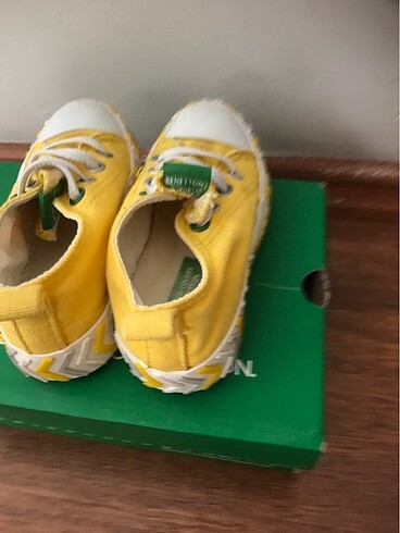 24 Beden sarı Renk Converse