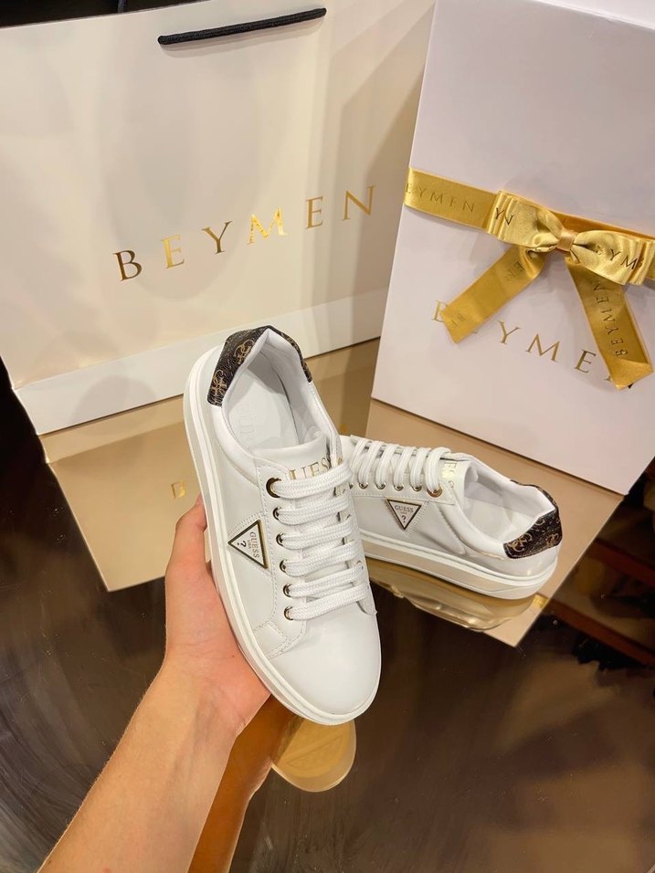 Guess Spor Ayakkabı - Görsel 4