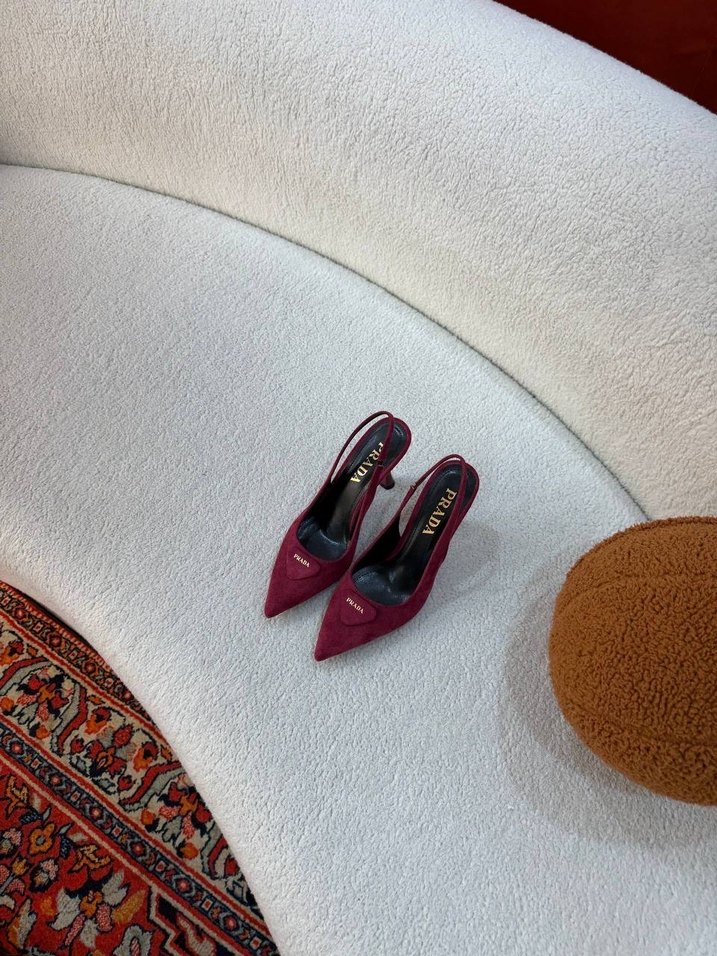 Prada Süet Topuklu ayakkabı - Görsel 2