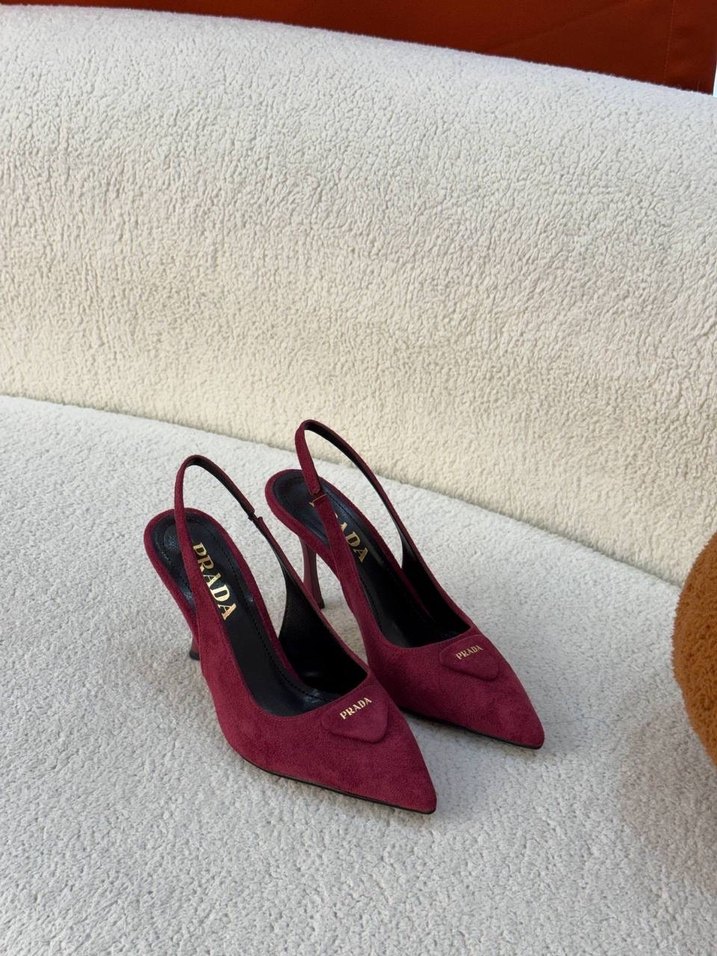 Prada Süet Topuklu ayakkabı - Görsel 4