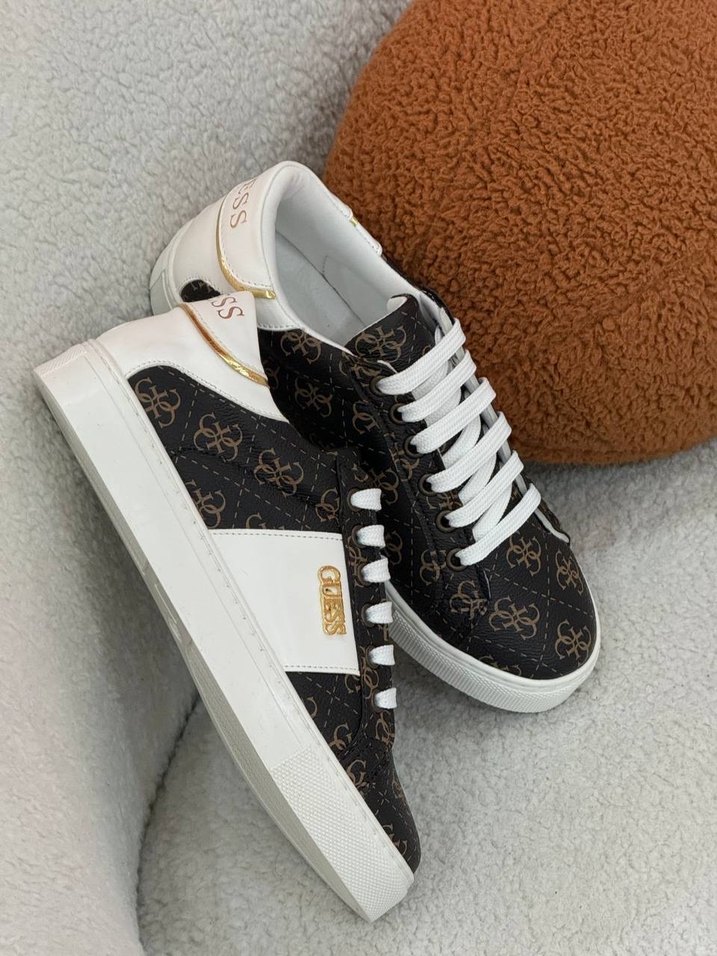 Guess Spor Ayakkabı - Görsel 2