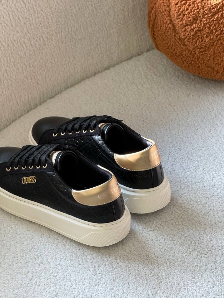 Guess Spor Ayakkabı - Görsel 5