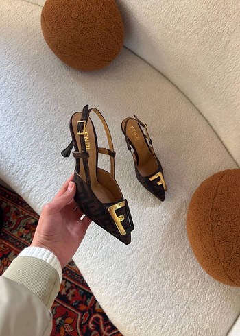 Fendi Topuklu Ayakkabı - Görsel 5