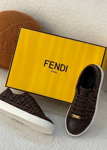 Fendi Spor Ayakkabı - Görsel 4