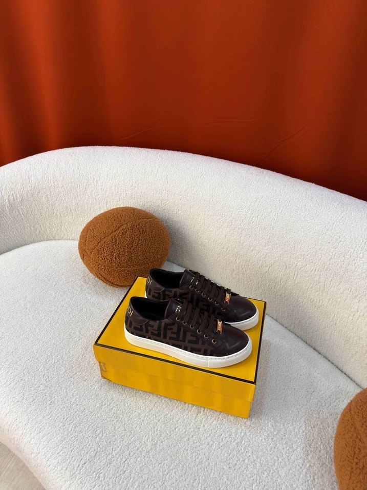 Fendi Spor Ayakkabı - Görsel 2