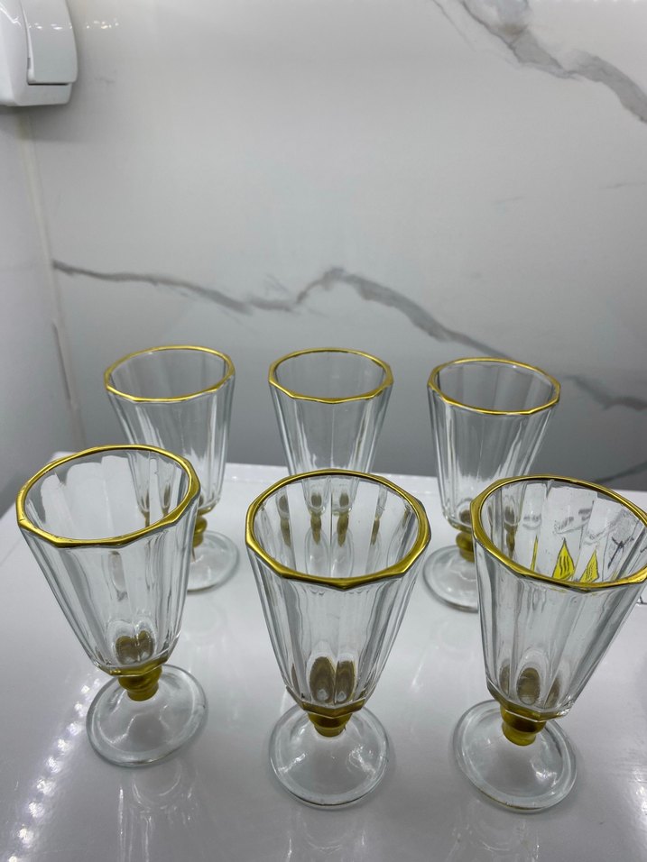 Altın Detaylı Altı Adet Cam Kadeh - Görsel 2