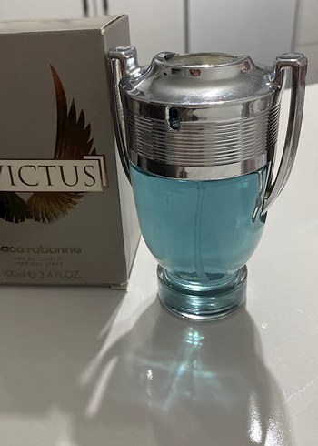 Invictus Erkek Parfümü 100 ml Modern Klasik - Görsel 2