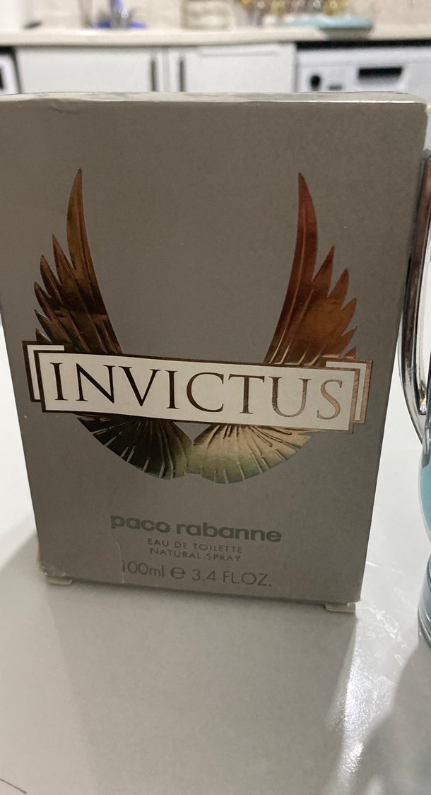 Invictus Erkek Parfümü 100 ml Modern Klasik - Görsel 3