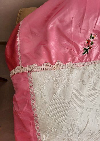 İşlemeli Parlak Pembe pike - Görsel 3