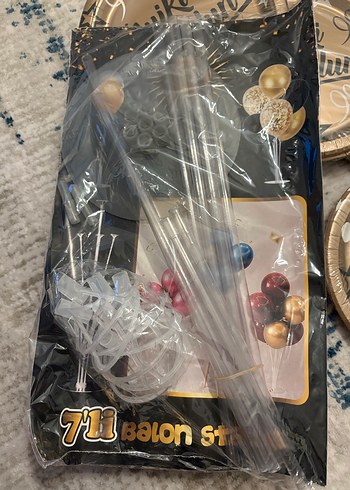 Altın Renkli Doğum Günü Tabakları - Görsel 4