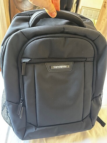 Samsonite Laptop çantası.