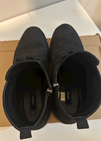 Divarese Erkek Bot - Görsel 3