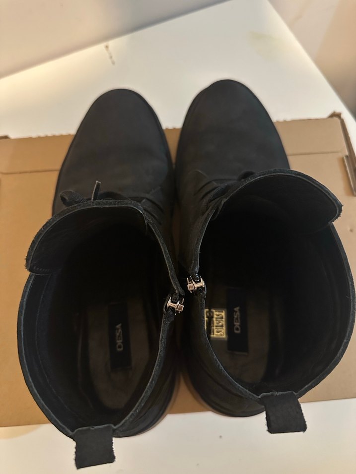 Divarese Erkek Bot - Görsel 3