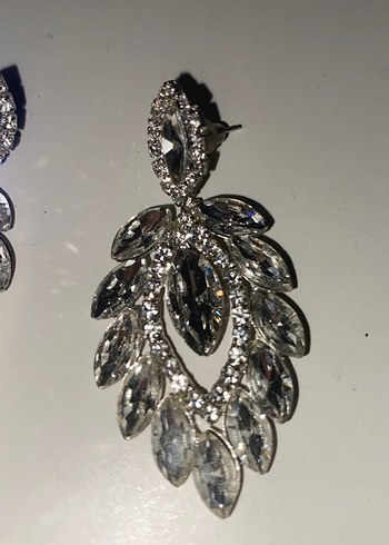  Beden Gri Mini İşlemeli taşlı Küpe