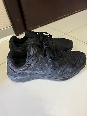 38,5 Beden Nike Downshifter 7 38.5 Numara