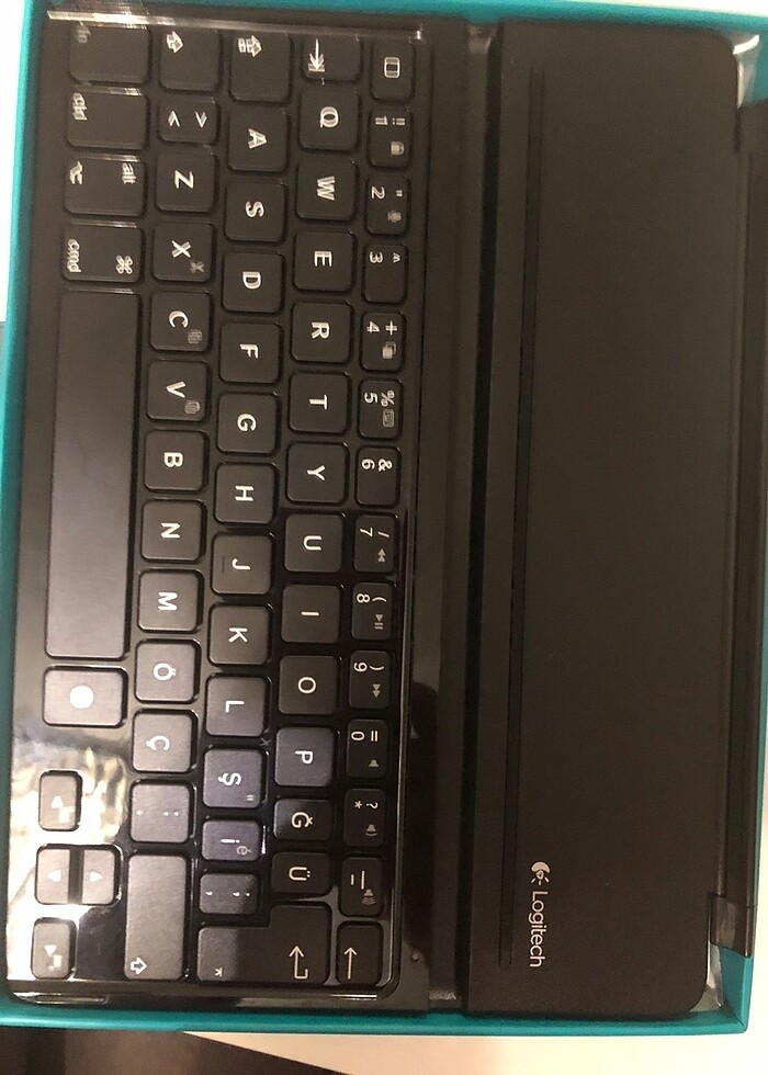 Logitech ultrathin ipad klavyesi - Görsel 3