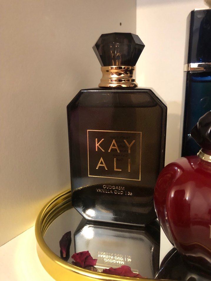 Kayali Vanilya Oud Parfüm 100ml - Görsel 2