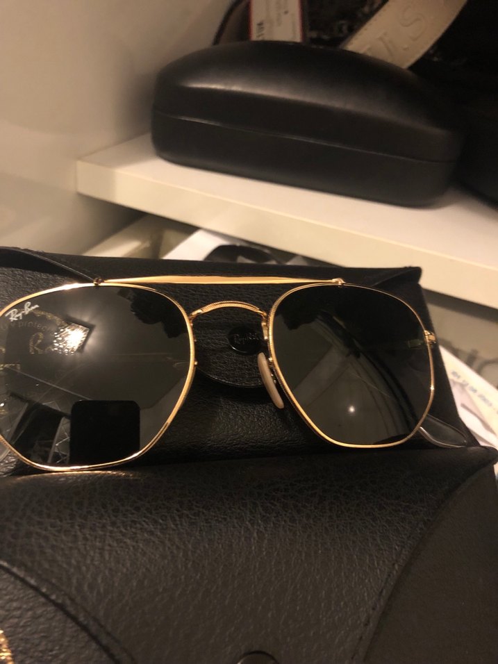 Siyah Ray-Ban güneş gözlüğü - Görsel 3