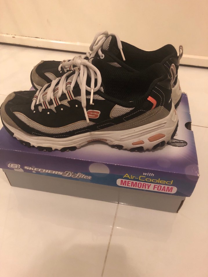 Skechers D'Lites Kadın Spor Ayakkabı - Görsel 2