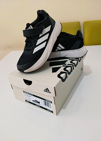 Adidas ayakkabı 