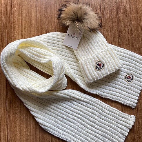 MONCLER ATKI BERE SETİ