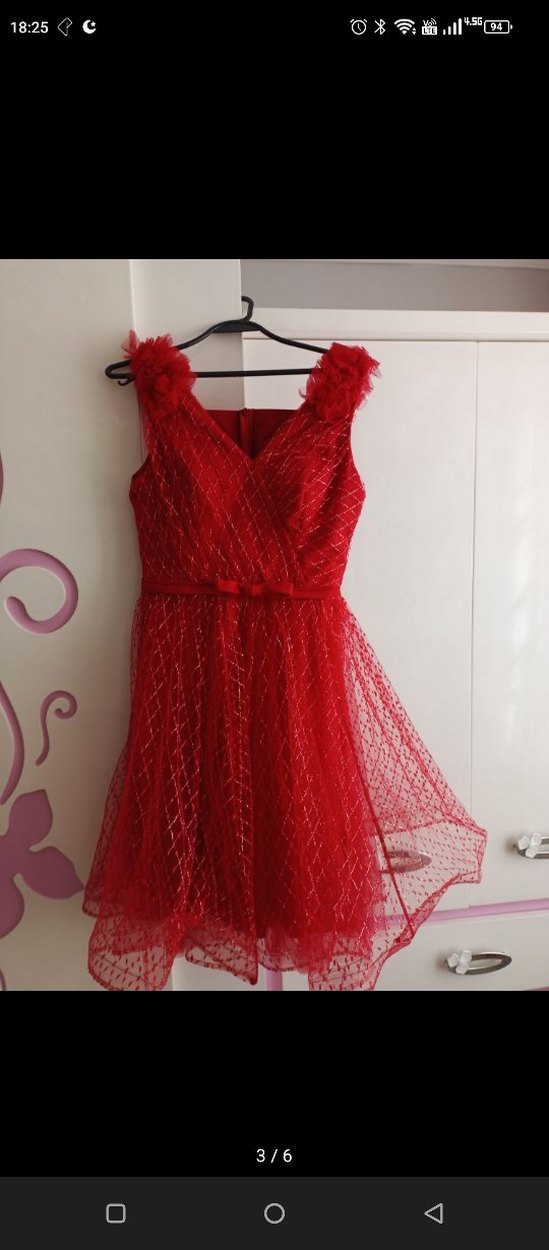 Kırmızı Mini V Yaka Fırfırlı Abiye Elbise - Görsel 3