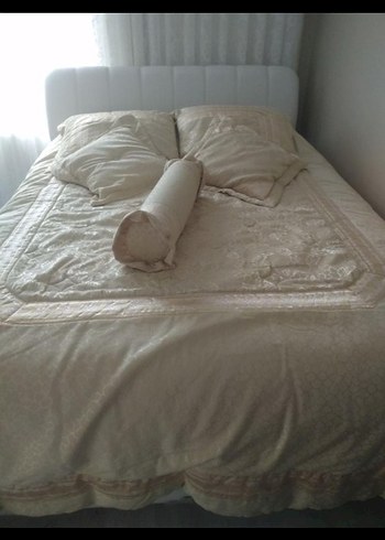 Beyaz Düz Desen Yatak Örtüsü - Görsel 2