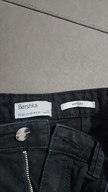 Bershka Siyah Pantolon 