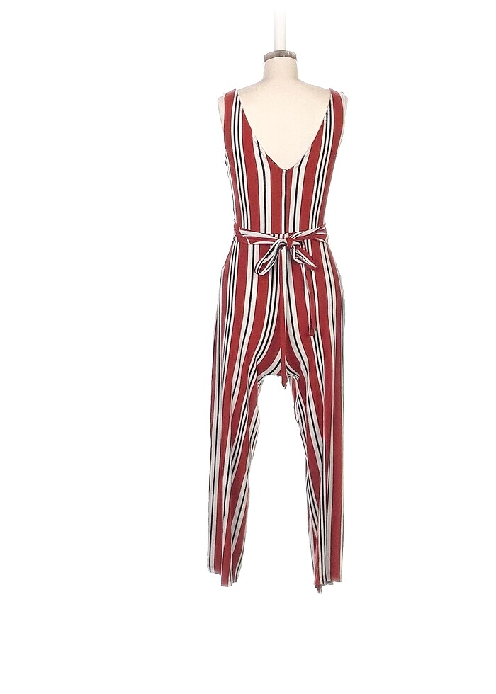 Bershka Kısa Tulum %70 İndirimli. - Görsel 3