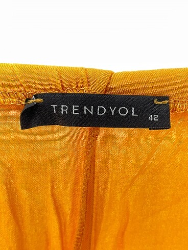 42 Beden turuncu Renk Trendyol & Milla Düz Kesim %70 İndirimli.