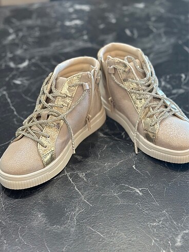 Steve Madden Kız Çocuğu kışlık bot