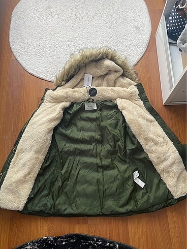 s Beden yeşil Renk Stradivarius yeşil mont