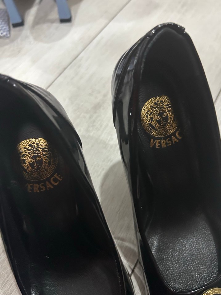 36 rugan Siyah ParlakTokalı Kadın Stiletto - Görsel 4