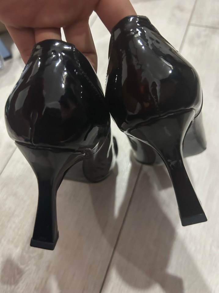 36 rugan Siyah ParlakTokalı Kadın Stiletto - Görsel 5