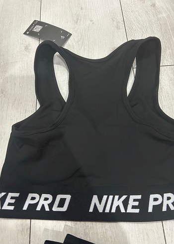 Kız Çocuk Siyah Nike Pro Tayt ve Büstiyer Takımı - Görsel 4