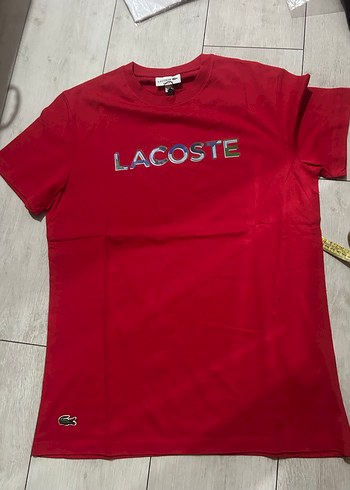 Lacoste m
