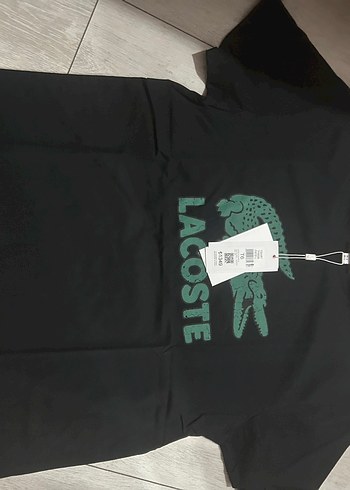 Lacoste l