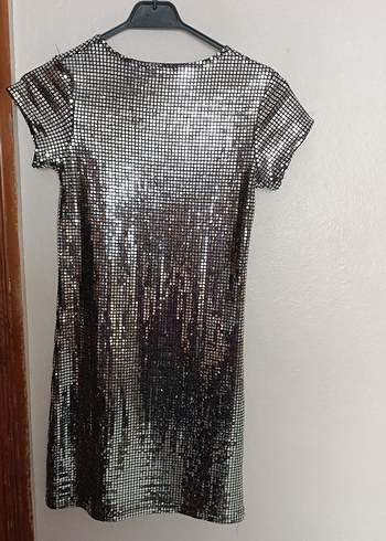 Payetli Kısa Kollu Midi Elbise - Görsel 3