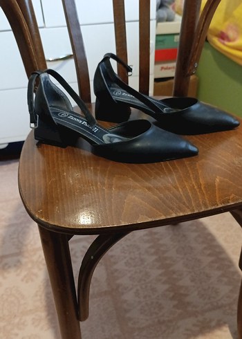 Siyah Tokalı Stiletto Topuklu Kadın Ayakkabı - Görsel 2