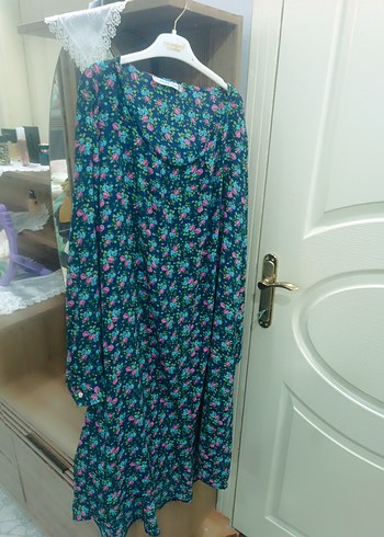 Çiçek Desenli Uzun Bohem Elbise - Görsel 2