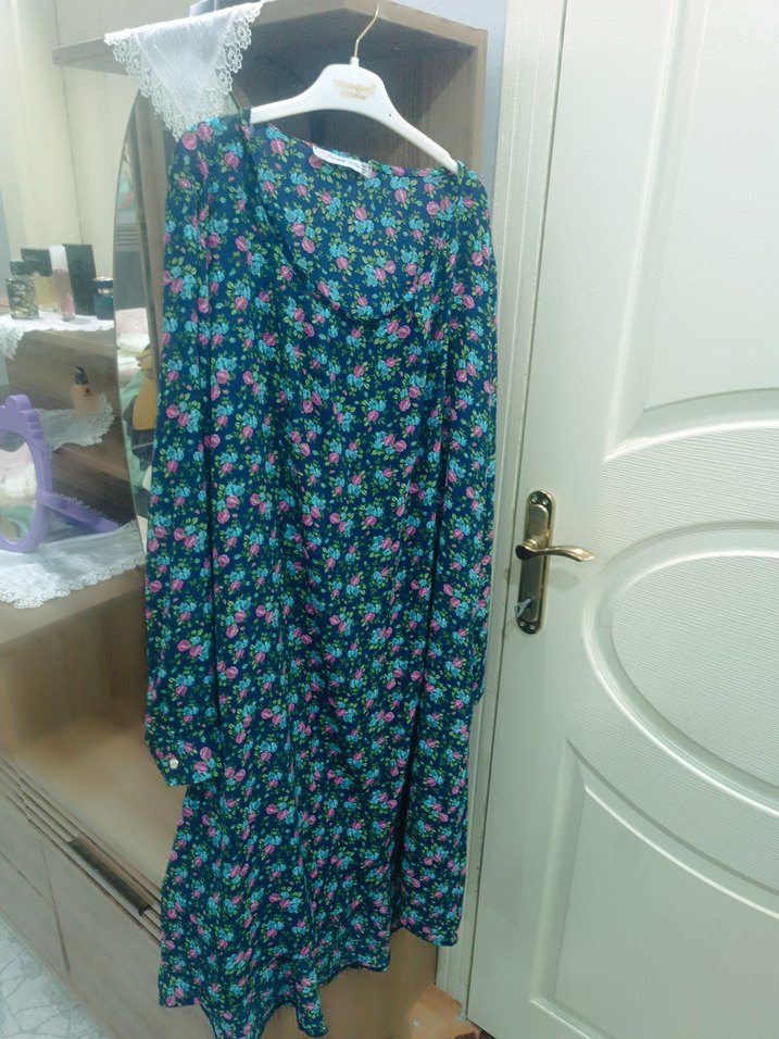 Çiçek Desenli Uzun Bohem Elbise - Görsel 2