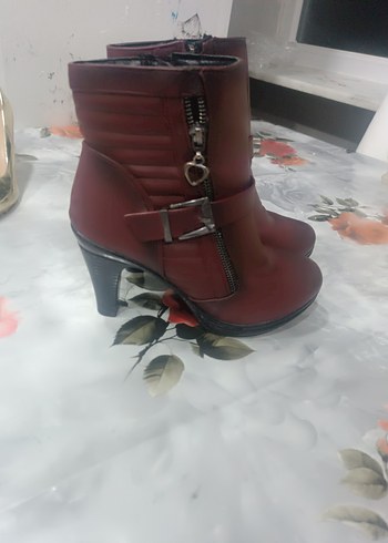 bordo Deri Tokalı Yüksek Topuklu Biker Bot - Görsel 2