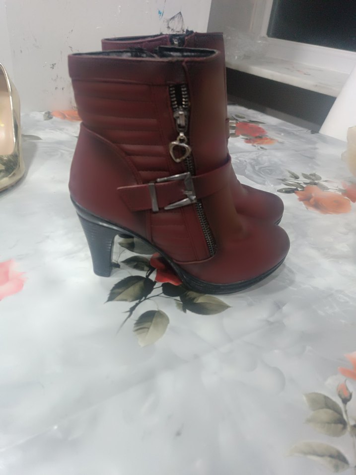 bordo Deri Tokalı Yüksek Topuklu Biker Bot - Görsel 2